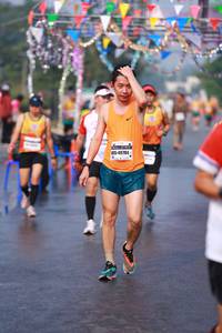 BIB: 40704
                            <button type="button" onclick="openModal(9915129)" class="btn btn-primary btn-sm float-right btn-popup" data-toggle="modal" data-target=".modal-high-quality">
                        <i class="fas fa-shopping-cart"></i> Add to Cart
                    </button>
                                            <button type="button" onclick="isThisMe(9915129, true)" class="btn btn-success btn-sm float-right btn-popup btn-isme hidden" data-toggle="tooltip" data-placement="bottom" title="นี่คือรูปของคุณใช่ไหม คลิกที่นี่เพื่อเอาเข้าอัลบั้ม">
                        <i class="fas fa-plus"></i> Add to album
                    </button>
                    <button type="button" onclick="isThisMe(9915129, false)" class="btn btn-warning btn-sm float-right btn-popup btn-isnotme hidden">
                        <i class="fas fa-ban"></i> Remove from album
                    </button>